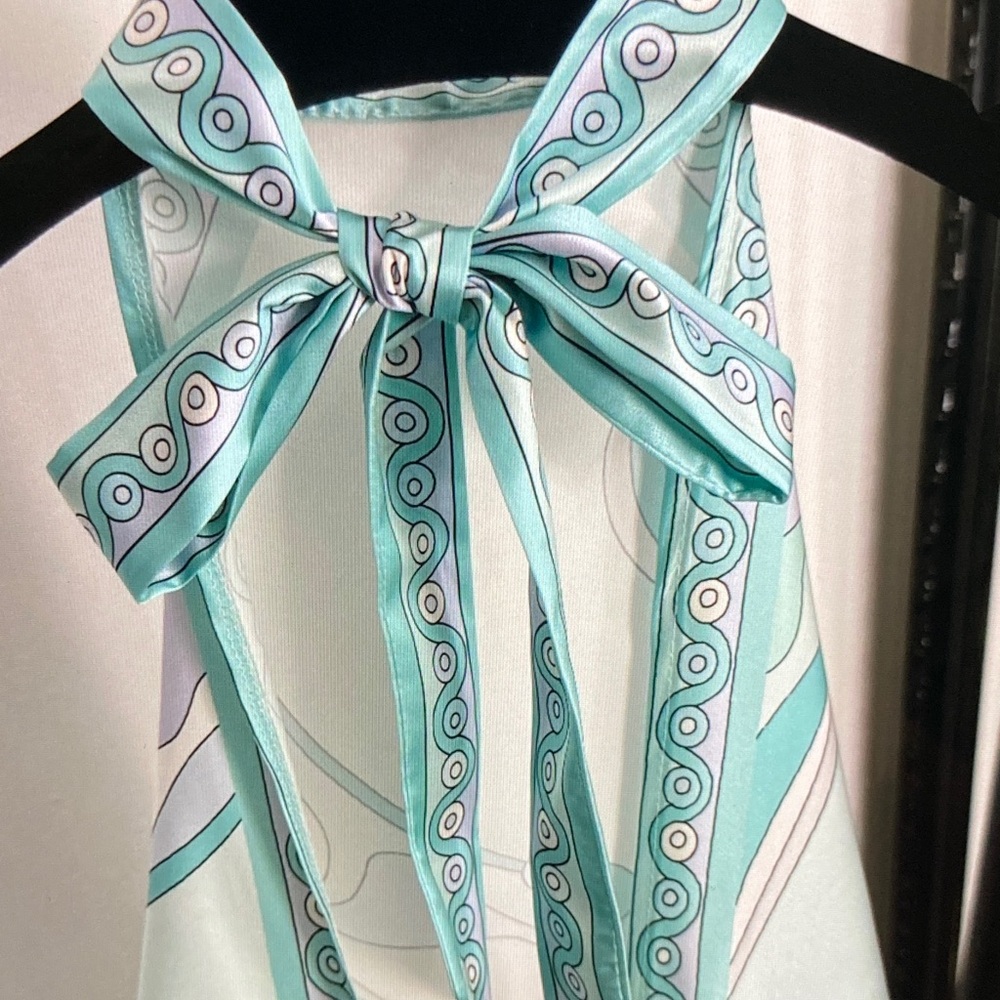 Emilio Pucci Aqua and White Paisley Swim Sarong - Picture 4 of 8